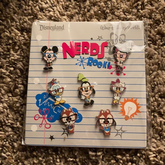 Disney Jewelry - New Disney Parks Nerds Character Pin Set